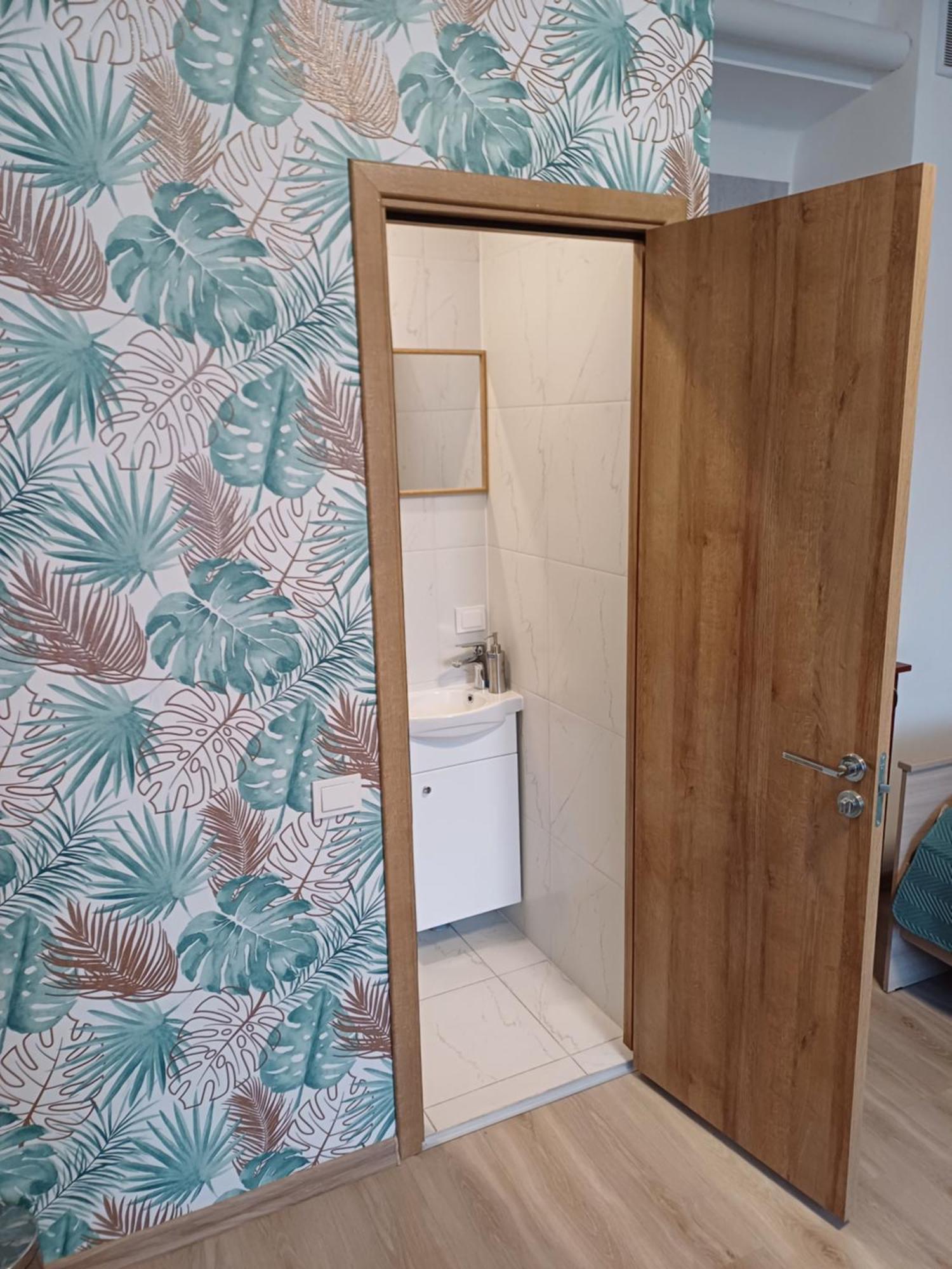Green Oaks Private Rooms With Private Shower Kłajpeda Zewnętrze zdjęcie